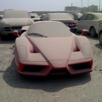 ferrari-enzo-abandoned-in-dubai_100361113_m