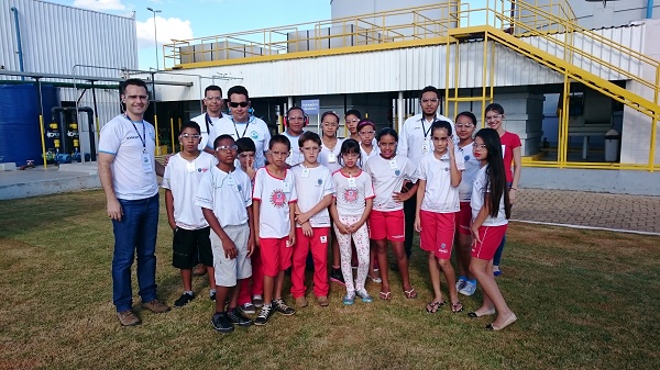 1 Escola Mun Prof Josephina Simões, alunos da 5ª série do Ensino Fundamental, Bairro Industrial Munir Calixto visitam a Estação de Tratamento de Esgoto da CAOA Montadora