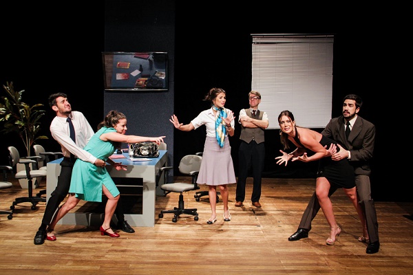 Pra_Ingl_s_Ver_cr_dito_Rodrigo_Fonseca (1)