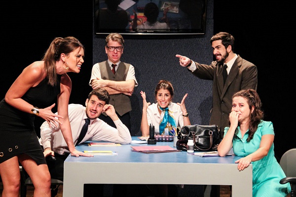 Pra_Ingl_s_Ver_cr_dito_Rodrigo_Fonseca