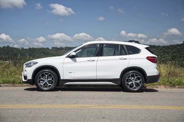BMW_X1_31