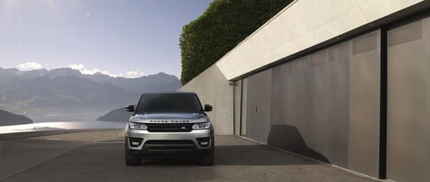 Land Rover informa: sai motor Ford, entra Ingenium diesel e gasolina