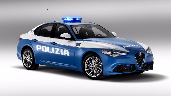 polizia-di-stato-alfa-romeo-giulia-giulietta-jeep-renegade